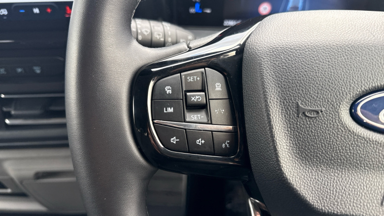 Ford Tourneo Custom 320 L2 Diesel Fwd 2.0 EcoBlue 136ps H1 Titanium 8 seater Auto